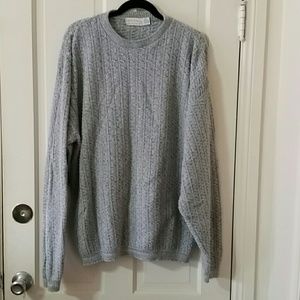 Men's grey sweater.  Size XLT.
